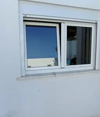 Private Small In Costa de Caparica