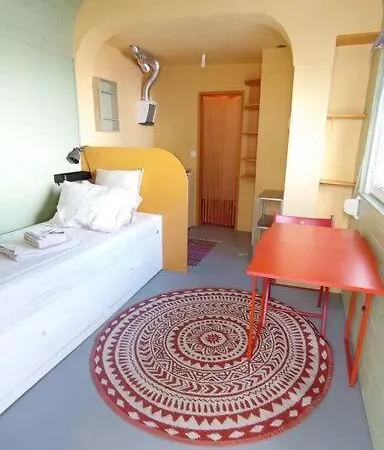 Private Small In Διαμέρισμα Costa de Caparica