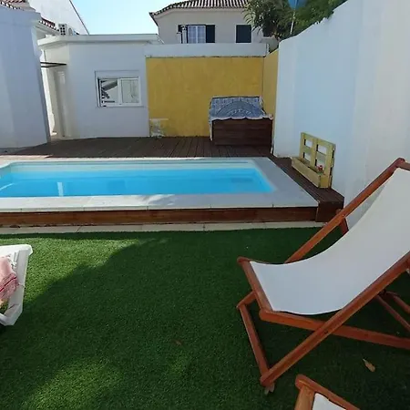 Private Small In Costa da Caparica